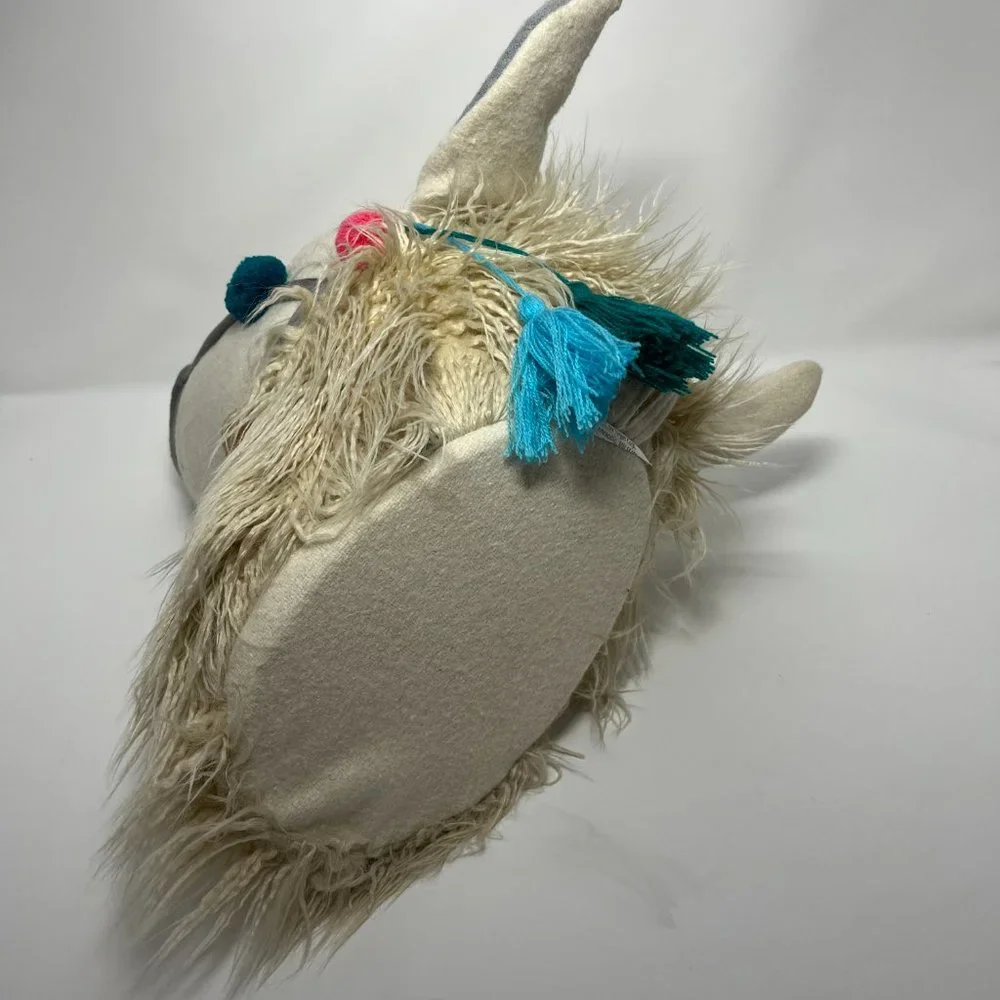 Target Pillowfort llama head wall mount kids decor home